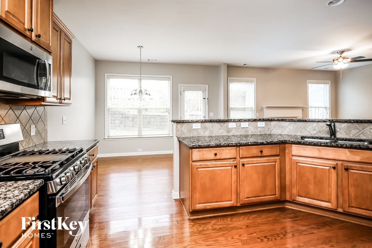 3360 Archgate Ct - Photo 6 of 15