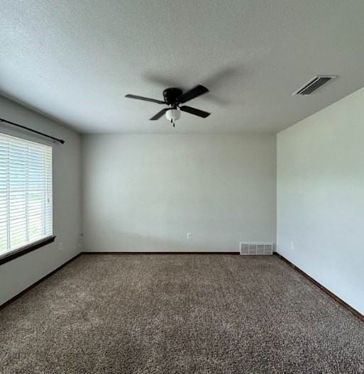 413 N Trail St - Photo 5 of 23