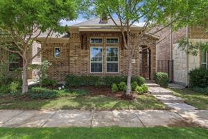 featured image of 768 Huntingdon St