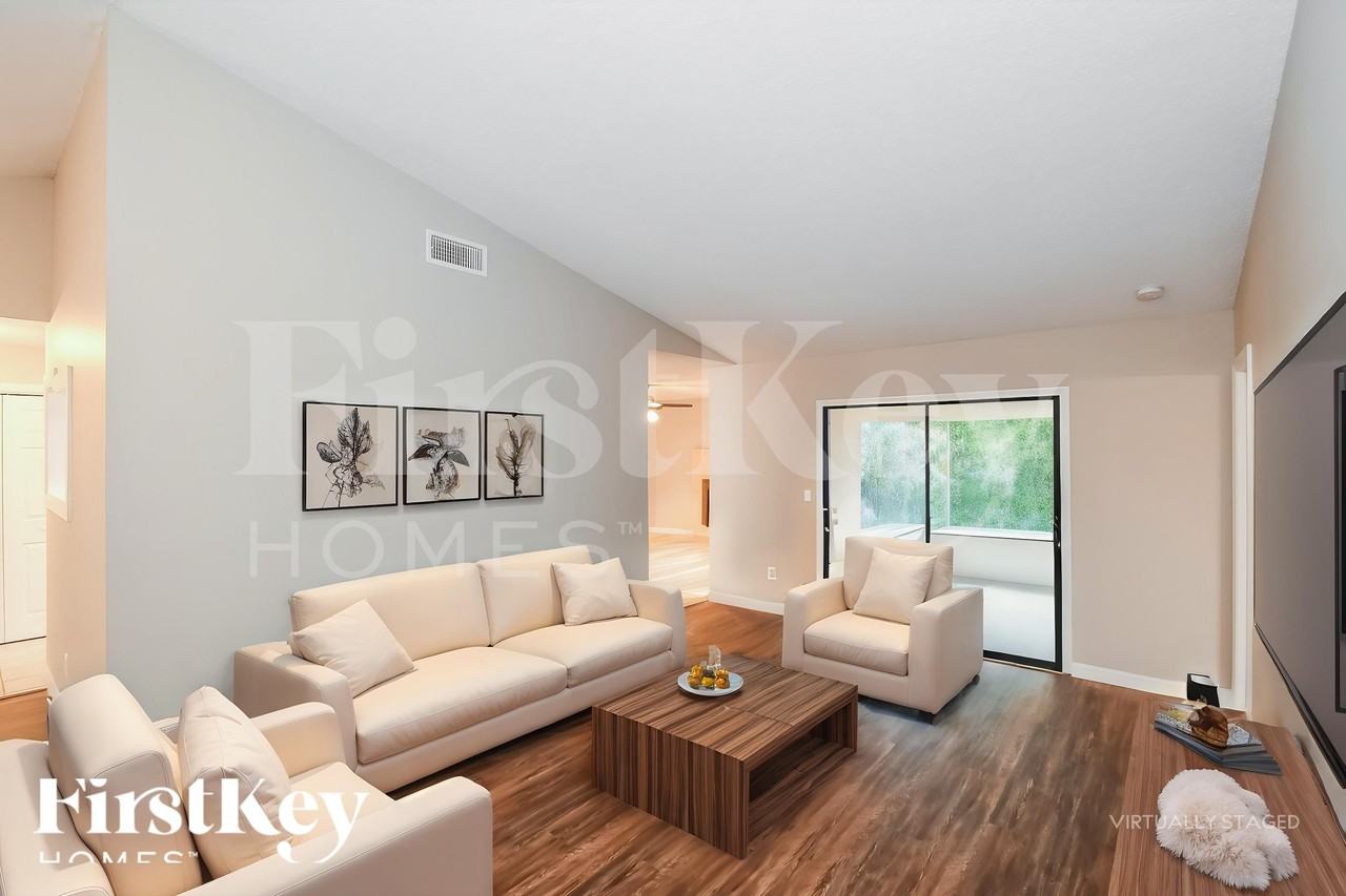 798 Gilda Dr - Photo 6 of 18