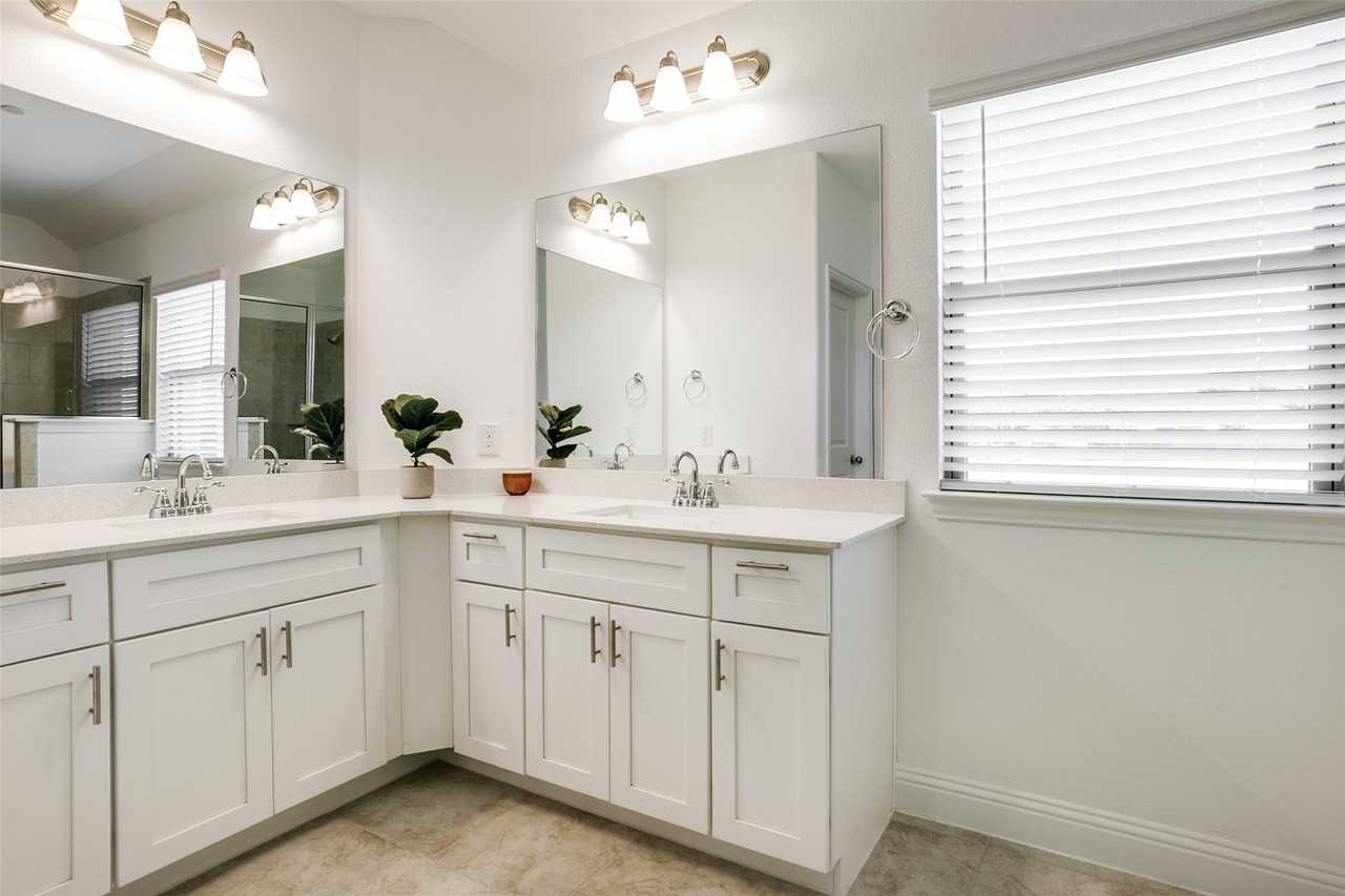 4809 Pasadena Dr - Photo 5 of 25