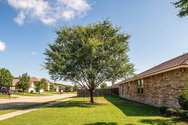 25 Larkspur Dr - Photo 3 of 39