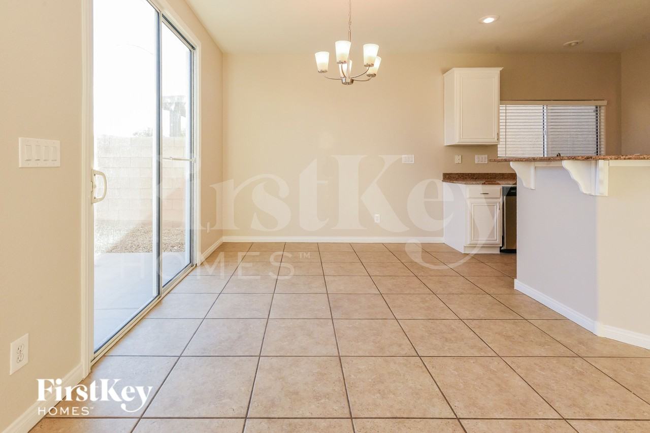 215 Del Cira Ave - Photo 4 of 18