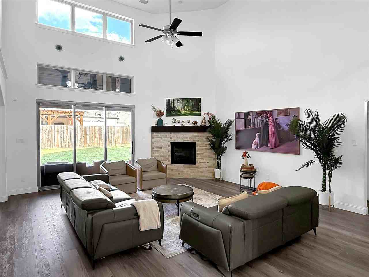 14550 Gentle Breeze Rd - Photo 3 of 20