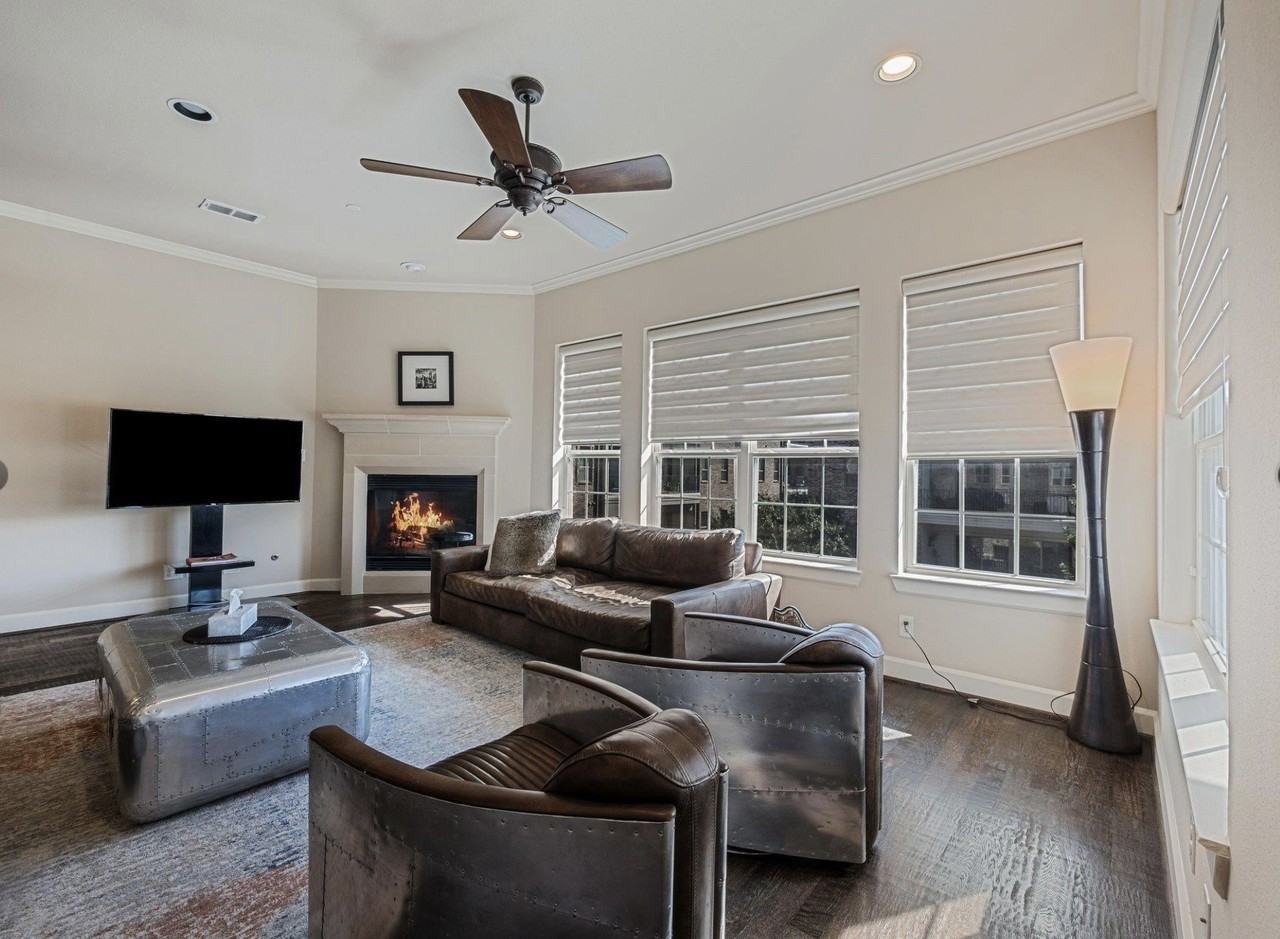 5001 Meridian Ln #2103 - Photo 2 of 26