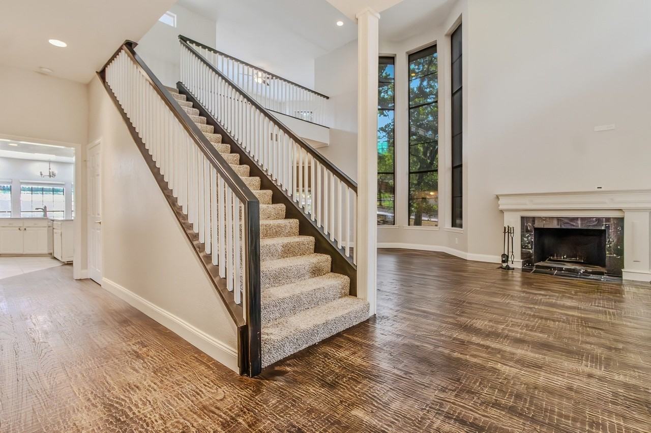 102 Pebble Beach Dr - Photo 2 of 22