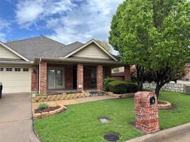 featured image of 8708 La Quinta Ln
