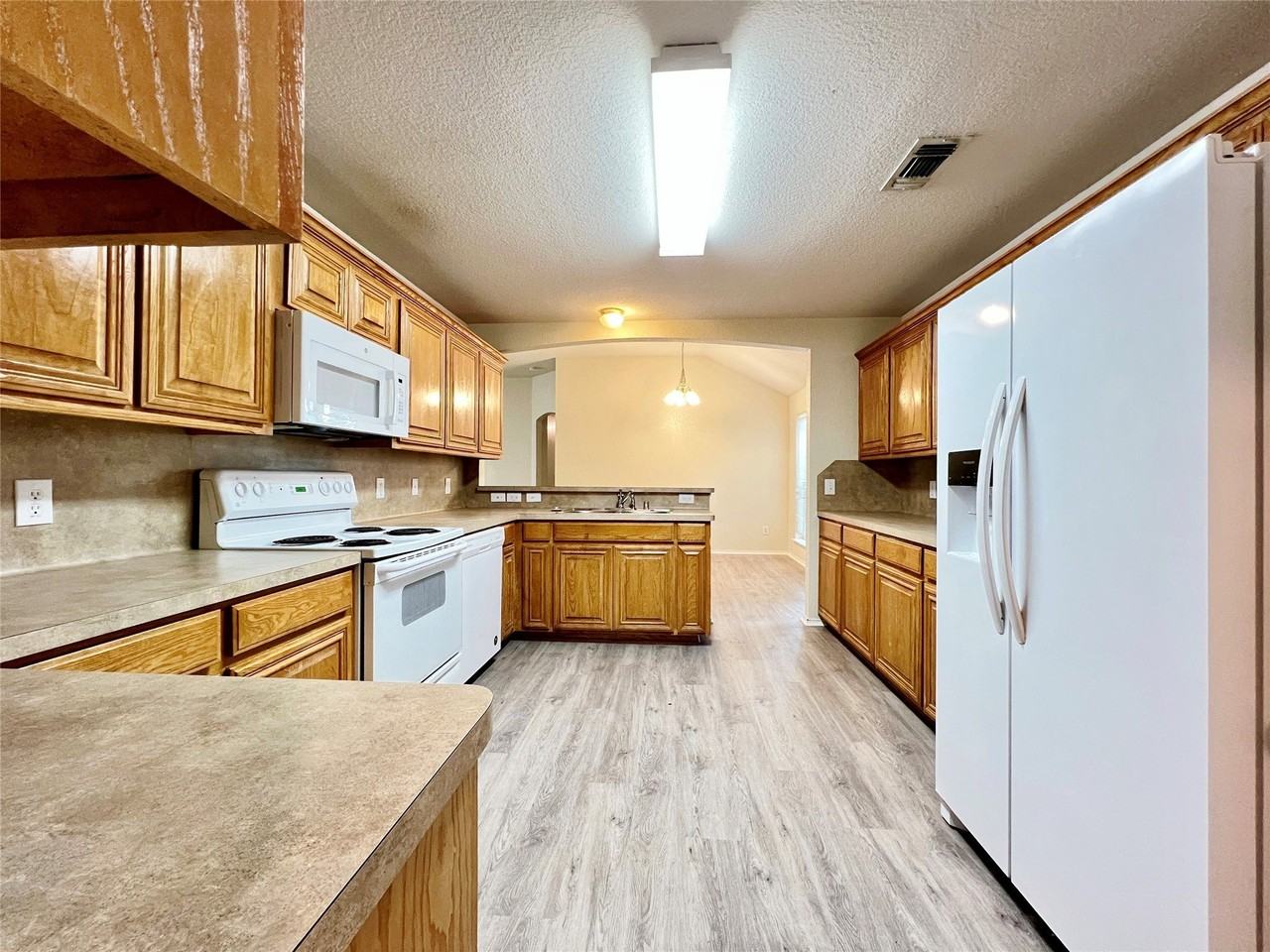 1103 Savage Dr - Photo 6 of 15