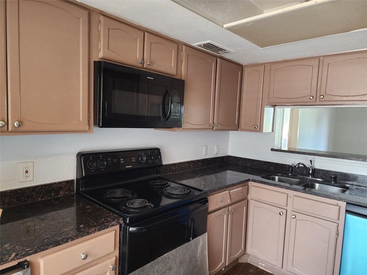 4551 N O Connor Rd #1268 - Photo 3 of 11