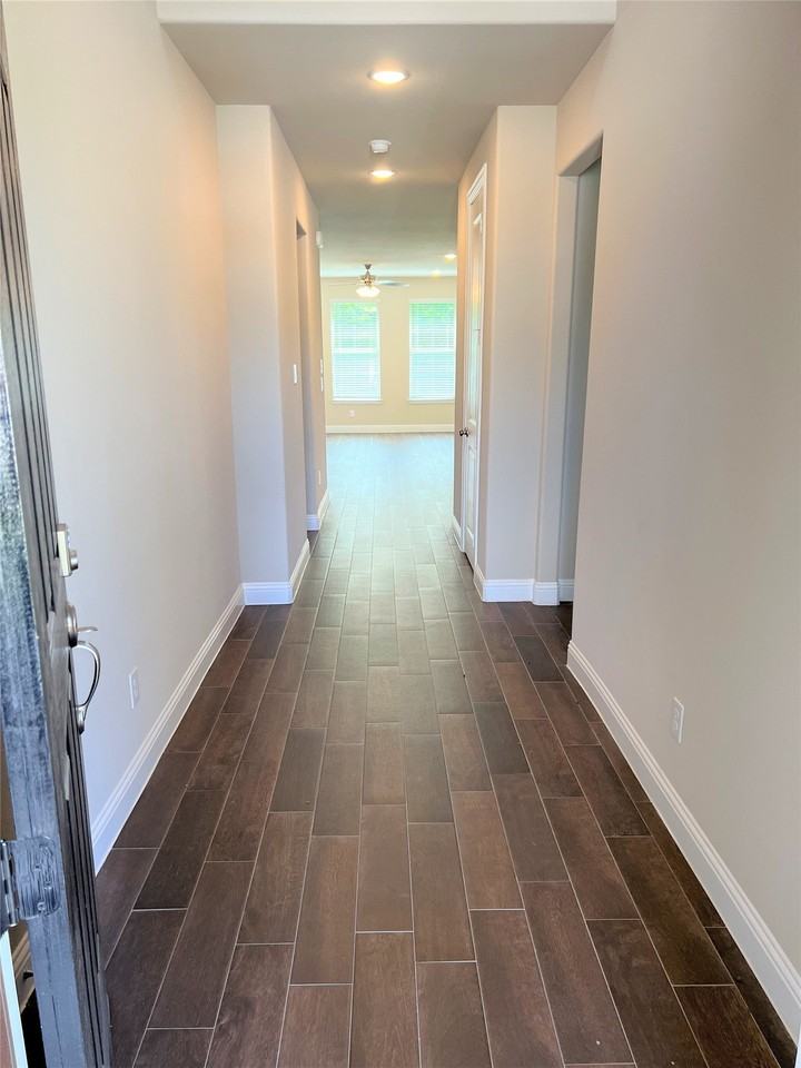 15779 Mossy Oak Ln - Photo 2 of 24