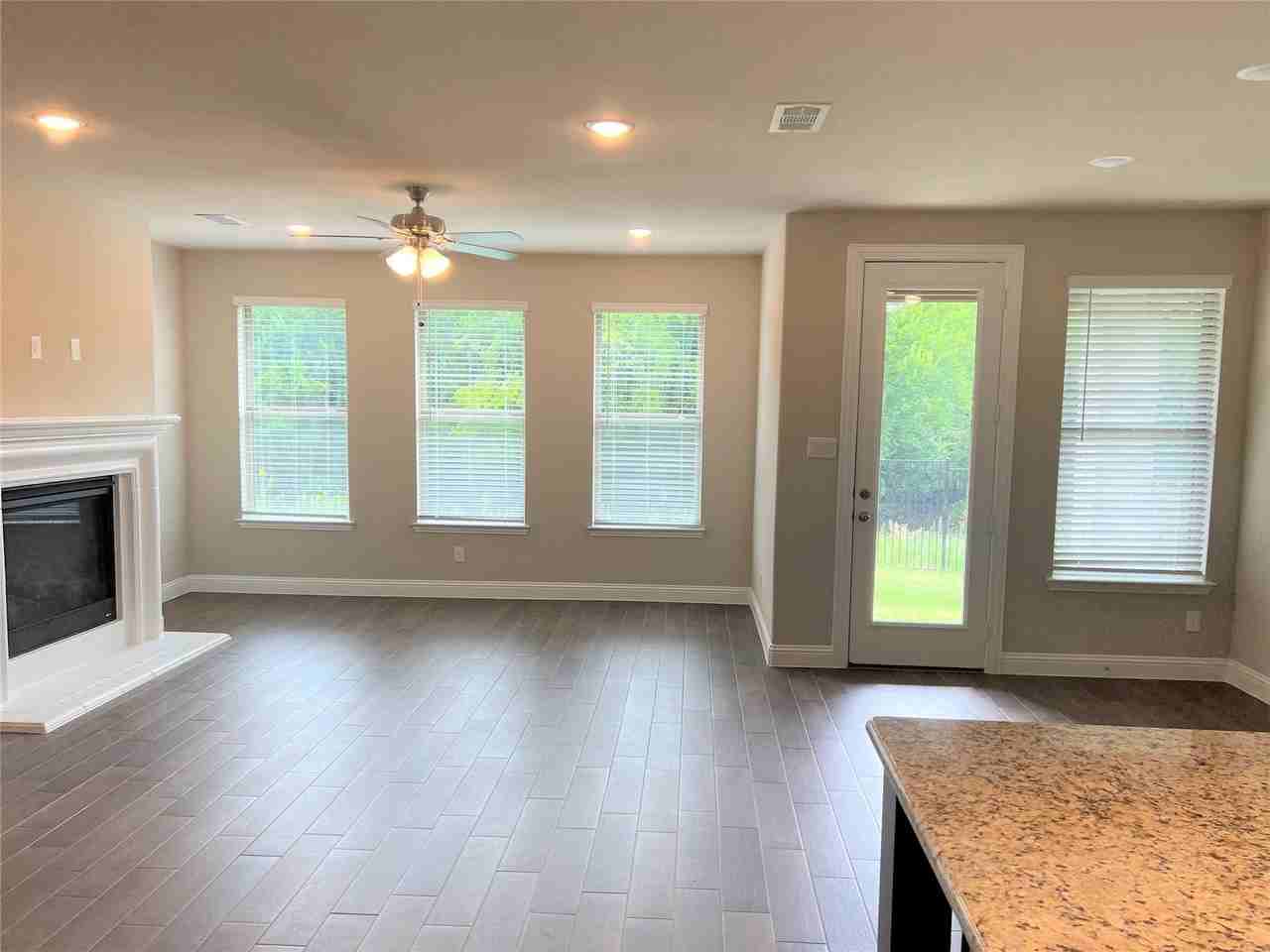 15779 Mossy Oak Ln - Photo 7 of 24