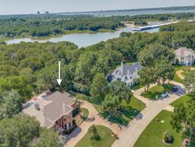 1908 Peninsula Dr - Photo 1 of 1