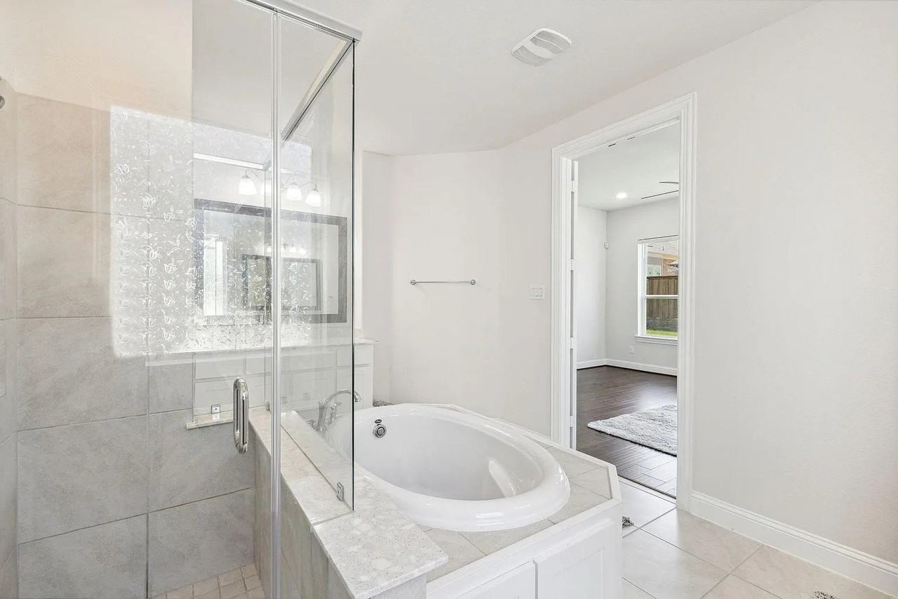 2901 Adon Springs Ln - Photo 2 of 36