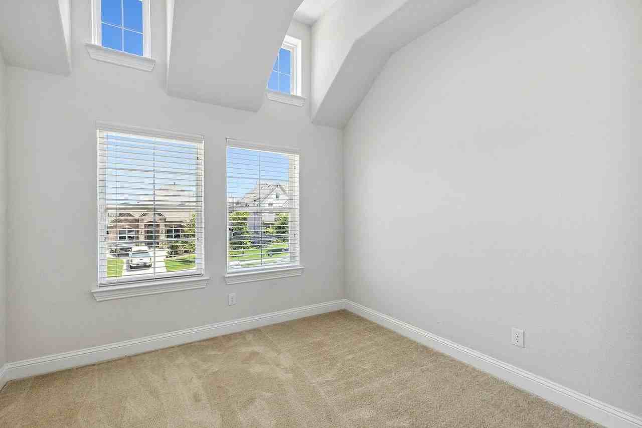 2901 Adon Springs Ln - Photo 5 of 36