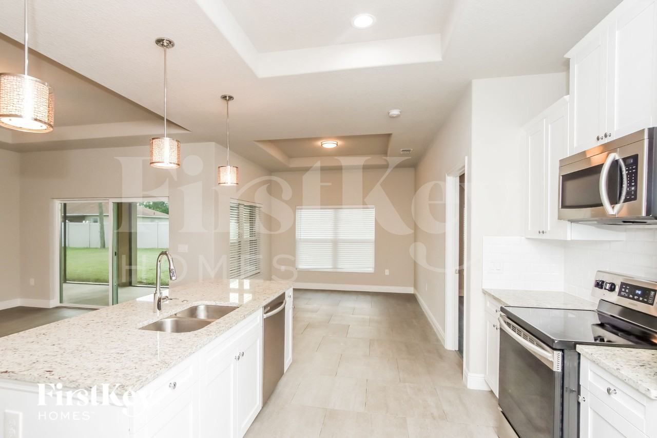 926 Braganza Ave Se - Photo 6 of 16