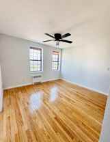 890 W Beech St #1D - Photo 1 of 1