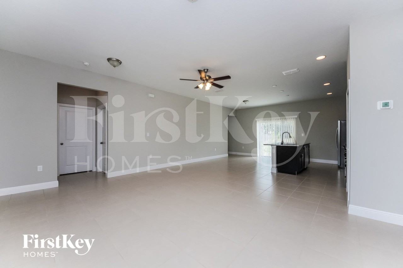 14 Herring Ct - Photo 3 of 15