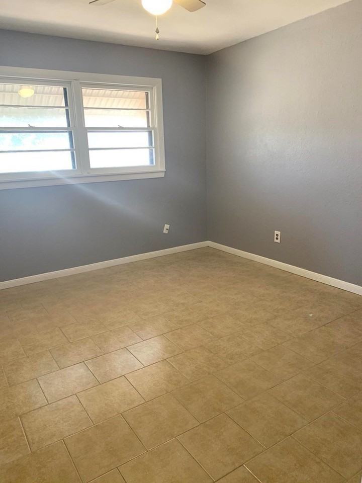 3615 Dawn Ave - Photo 6 of 10