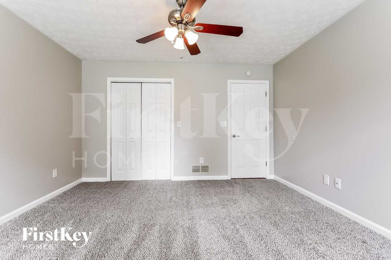 2097 Blackberry Cir - Photo 6 of 15