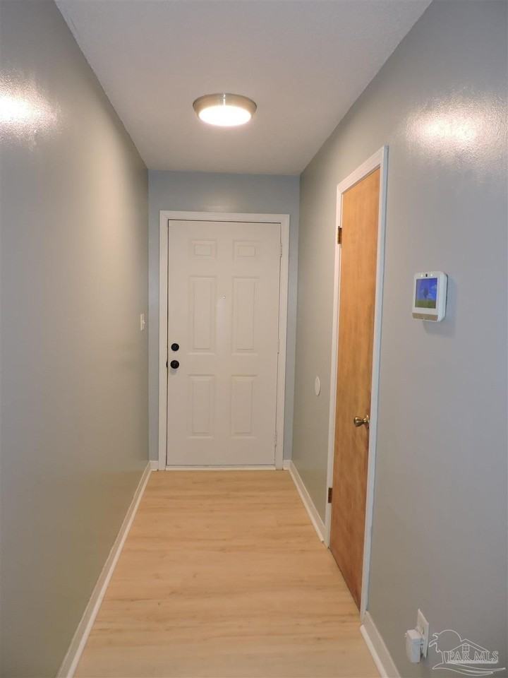 Sinclair St - Photo 2 of 20