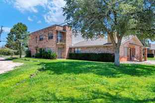 424 W Pecan Ave #B - Photo 1 of 1