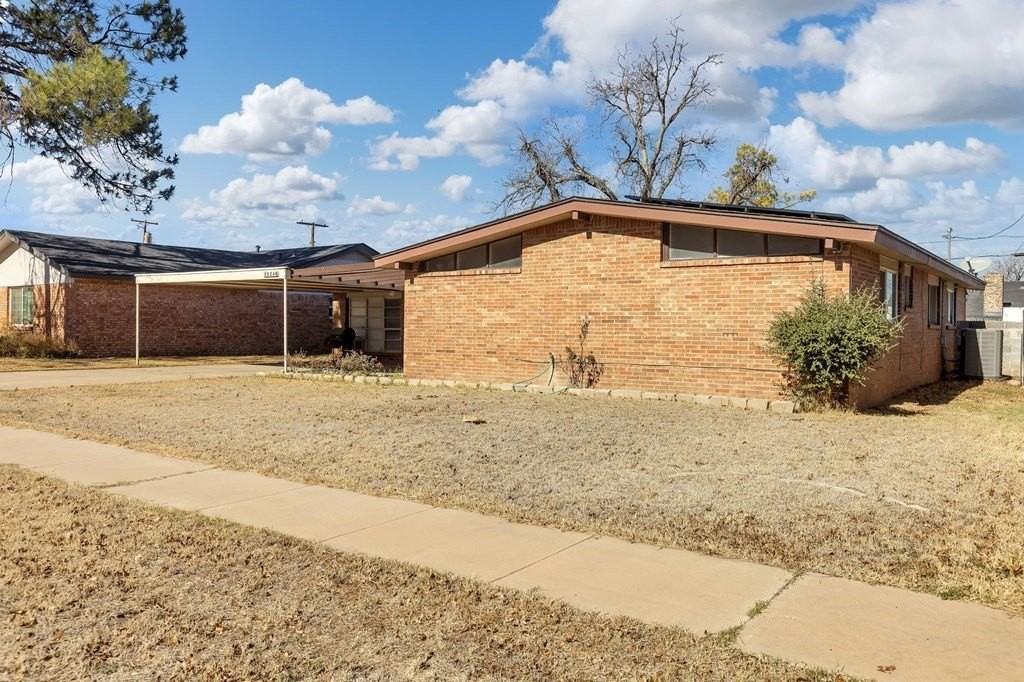 3524 W Shandon Ave - Photo 2 of 32