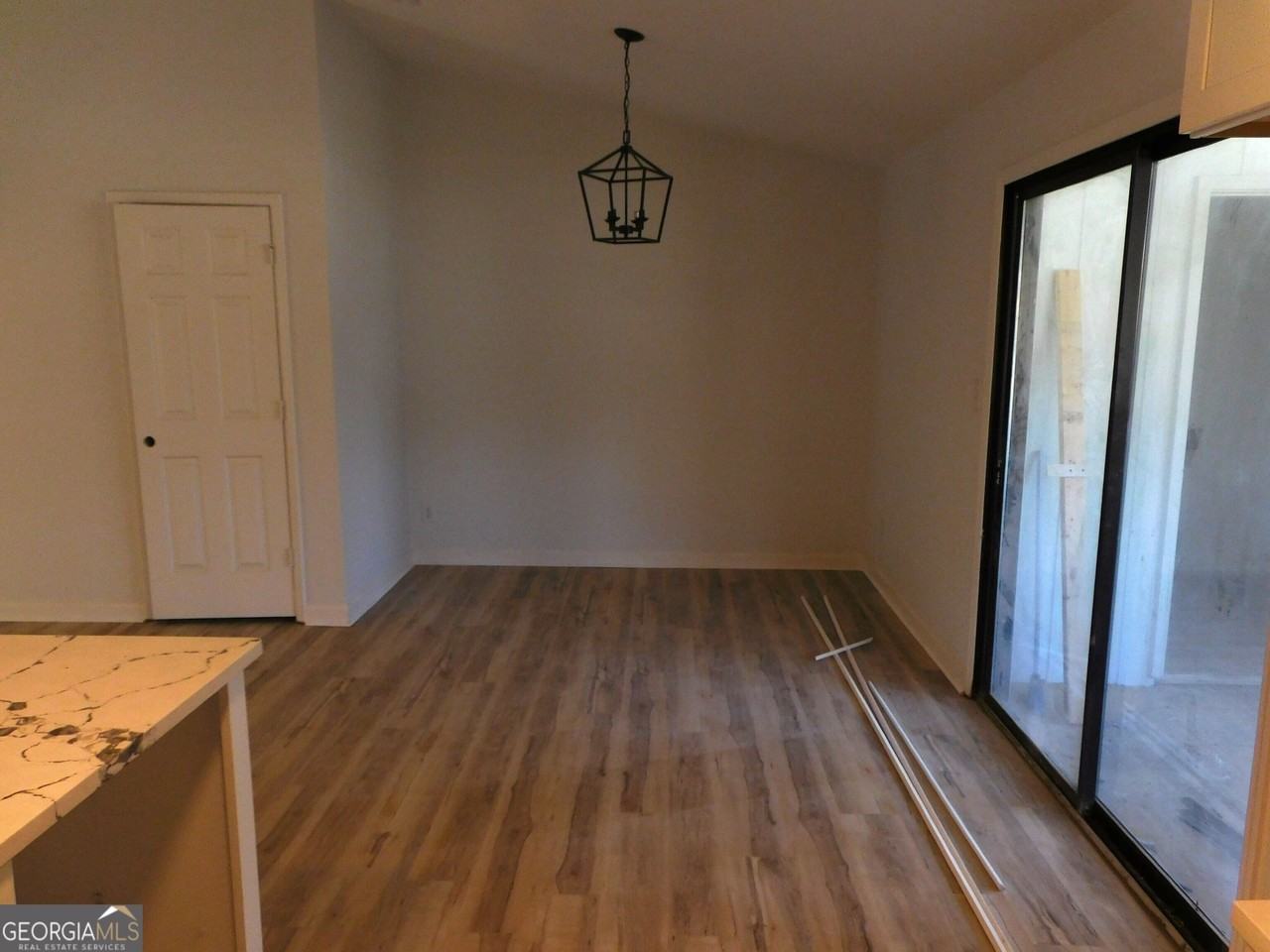 1286 Britain Dr - Photo 7 of 20