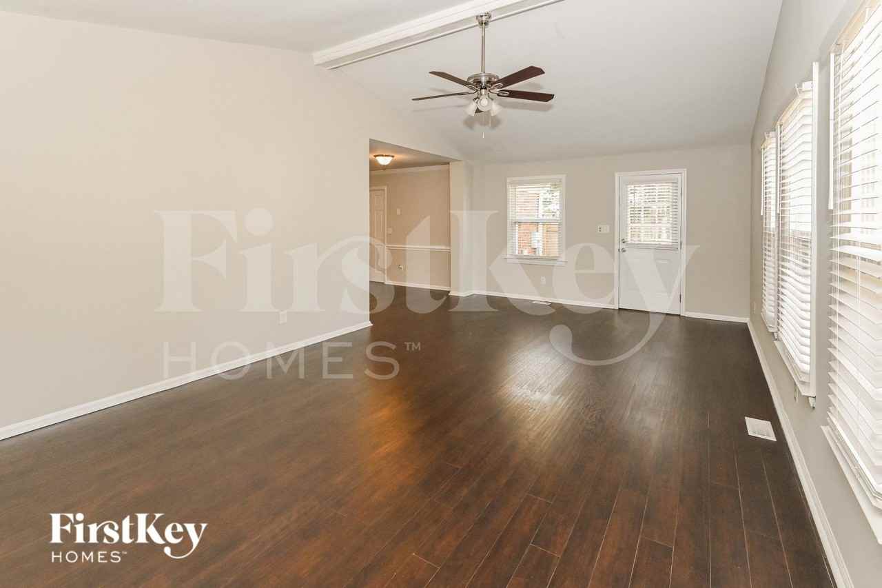 6831 Van De Rohe Dr - Photo 3 of 13