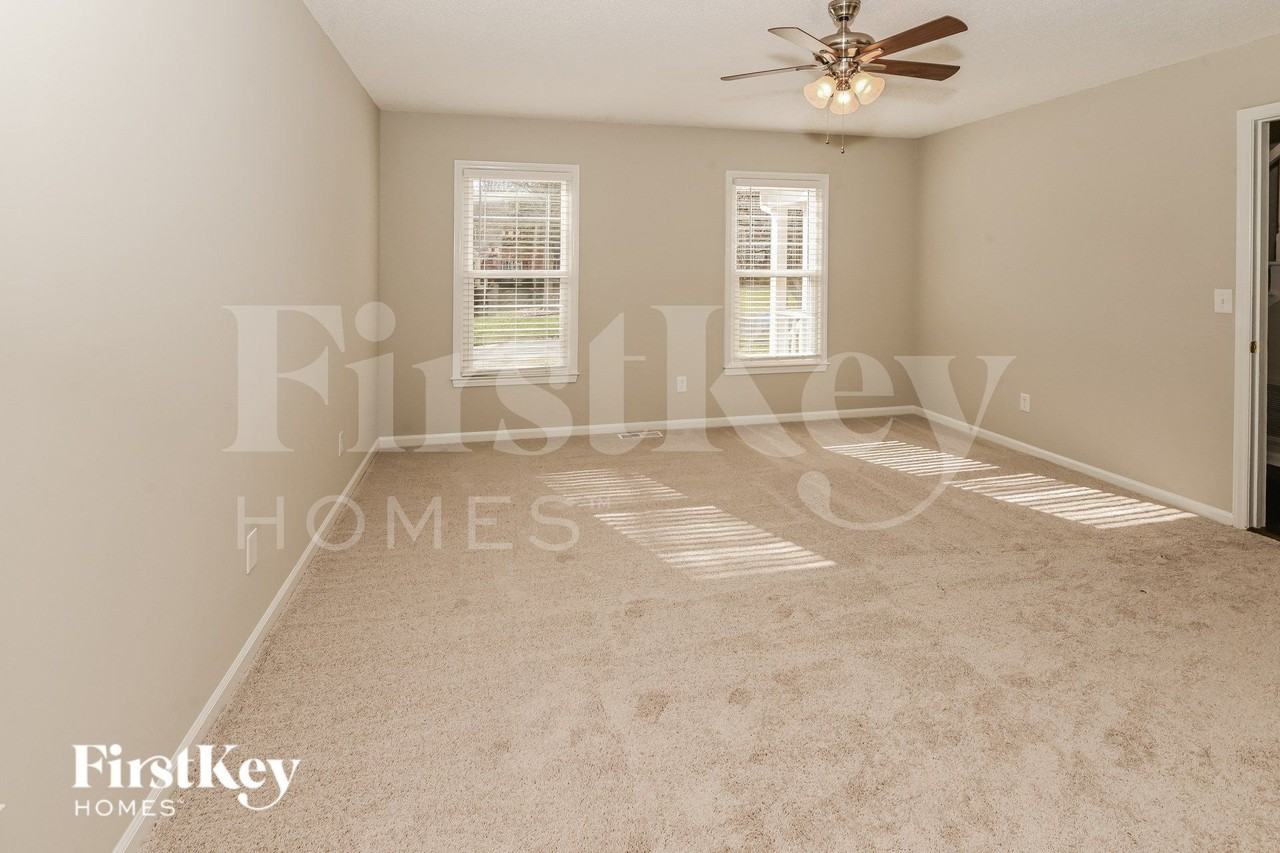 6831 Van De Rohe Dr - Photo 7 of 13