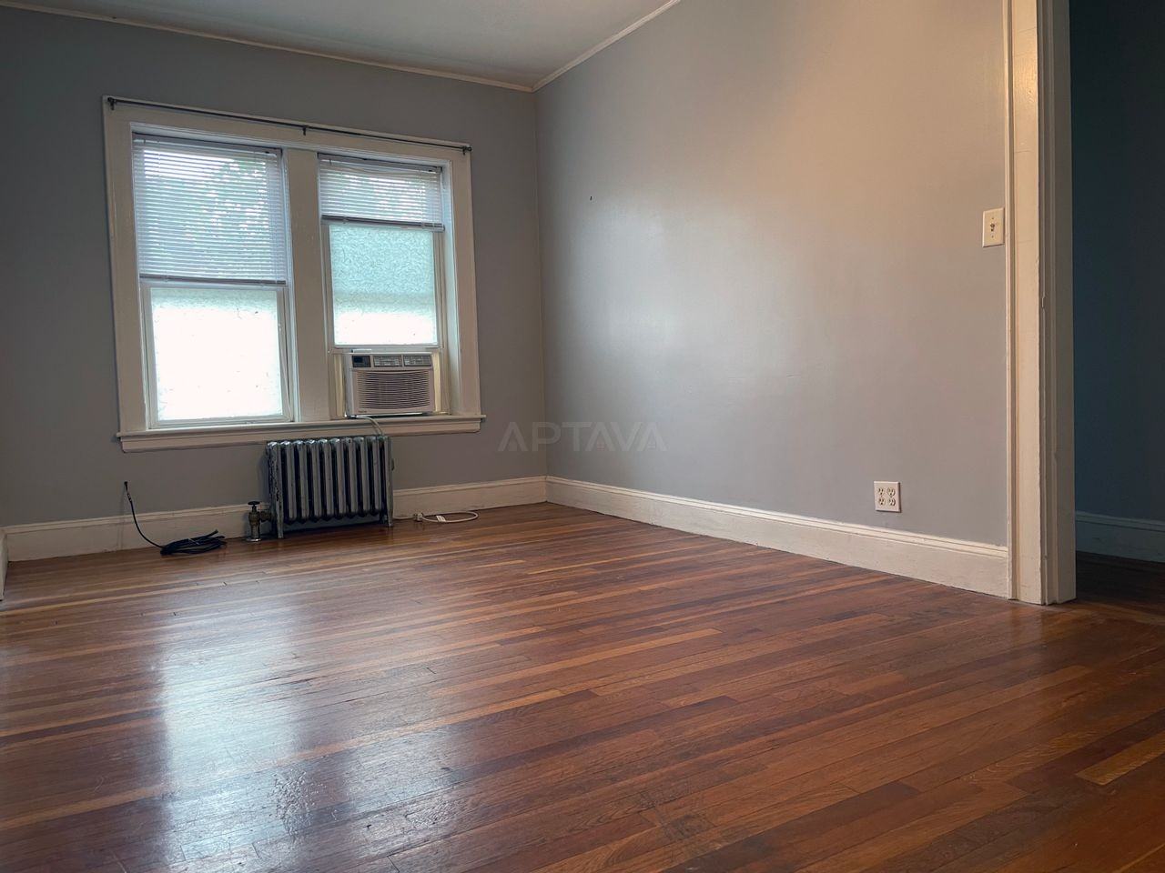 5 Haskell St #4 - Photo 4 of 6