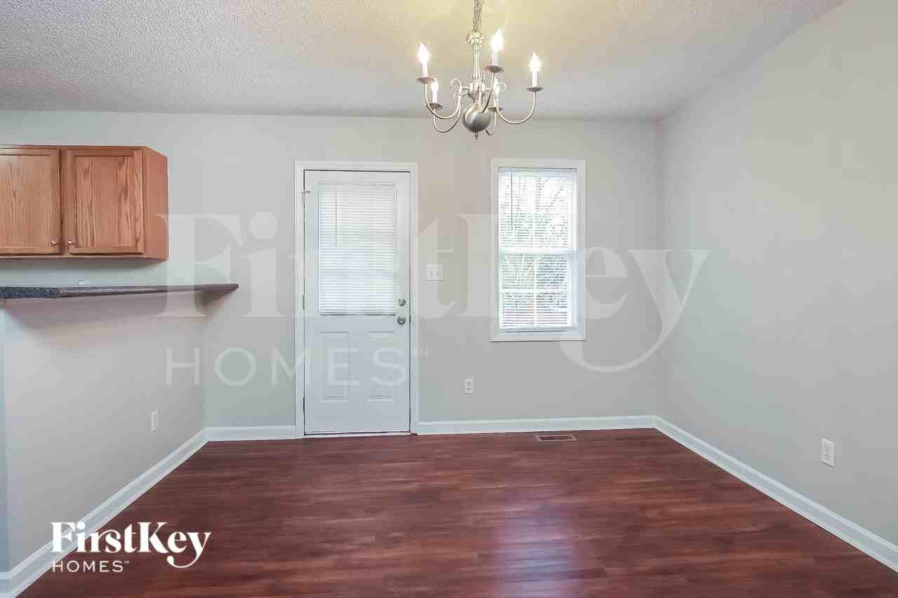 1006 Planters Trail Ct - Photo 4 of 15