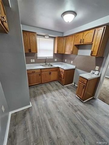 8442 Warwick St - Photo 3 of 30