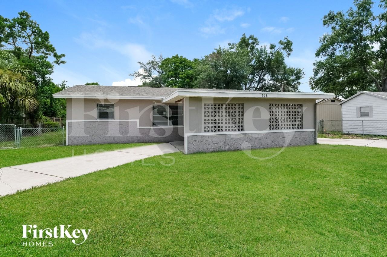 9331 Forest Hills Dr