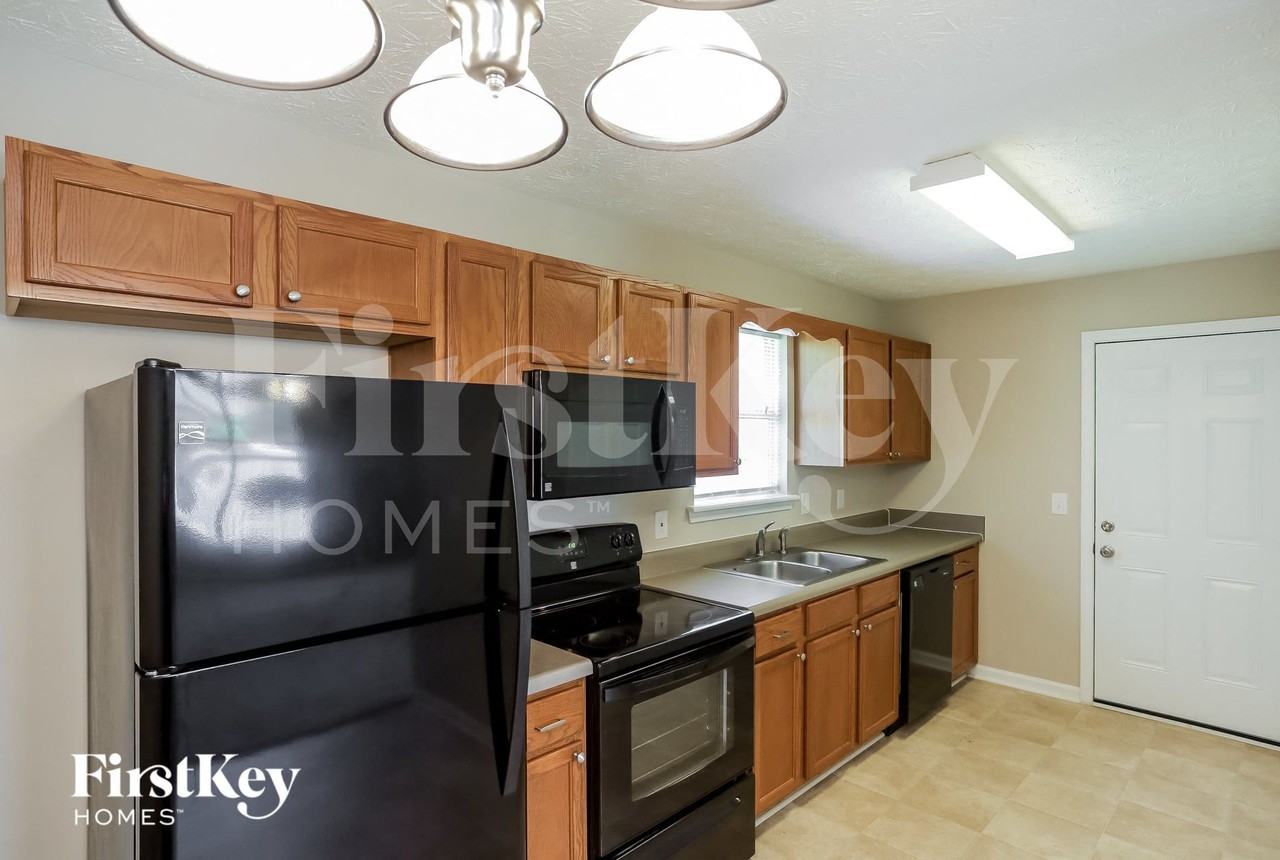 88 Ravenwood Ln - Photo 5 of 15