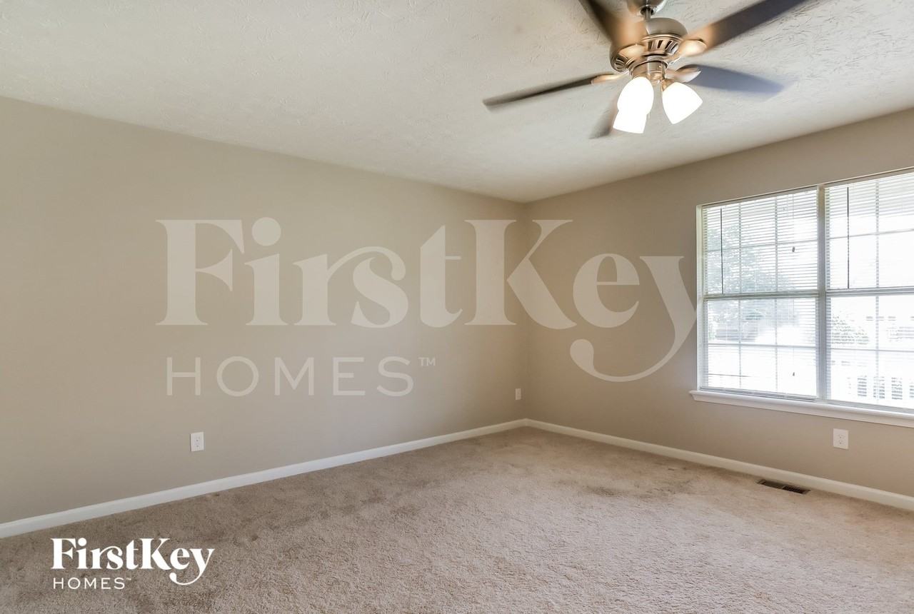 88 Ravenwood Ln - Photo 7 of 15