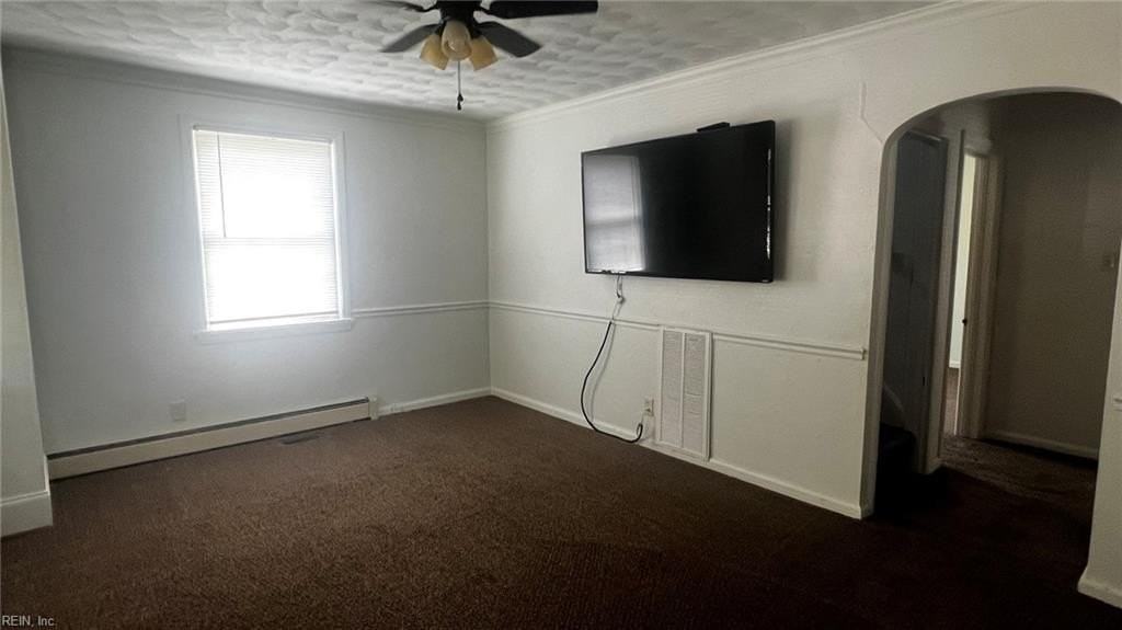 3607 Bart St - Photo 3 of 12