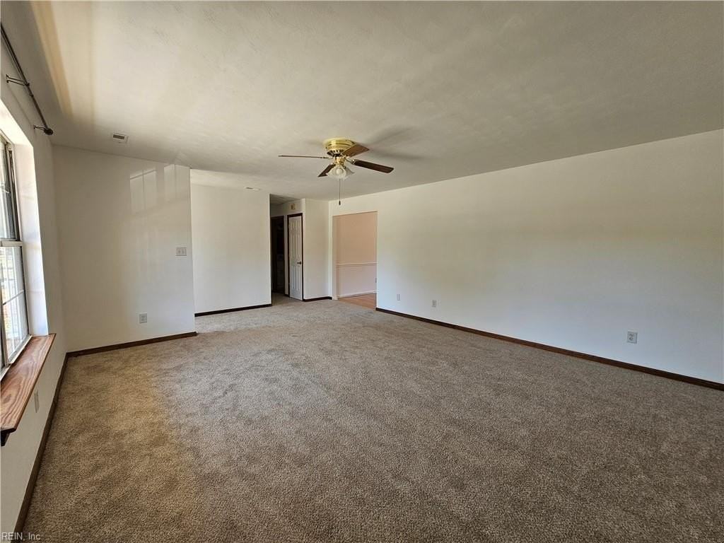 2164 Shipyard Rd - Photo 4 of 26
