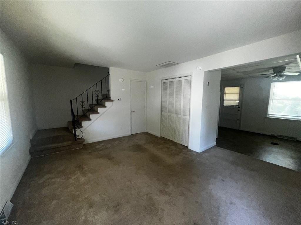 3626 Bart St - Photo 4 of 10