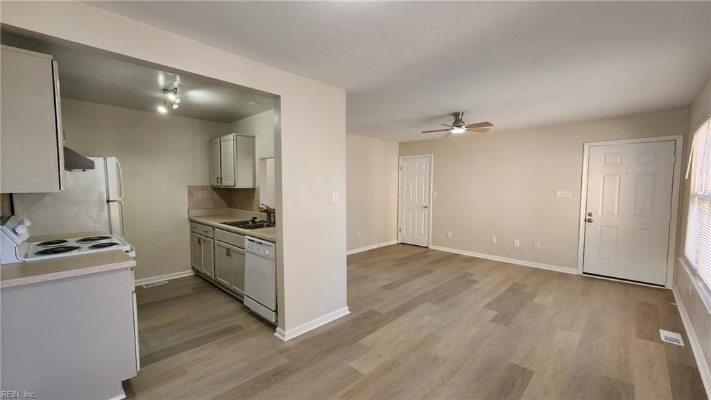 1512 Colonial Ave #A - Photo 7 of 16