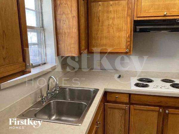 6481 Whitehurst Dr - Photo 5 of 10