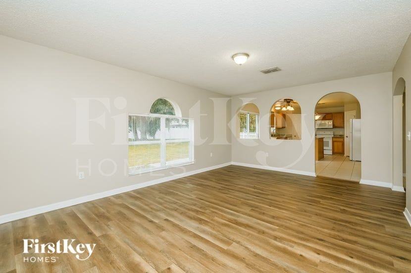6430 Gondola Dr - Photo 2 of 16