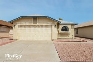 featured image of 6410 W Townley Ave