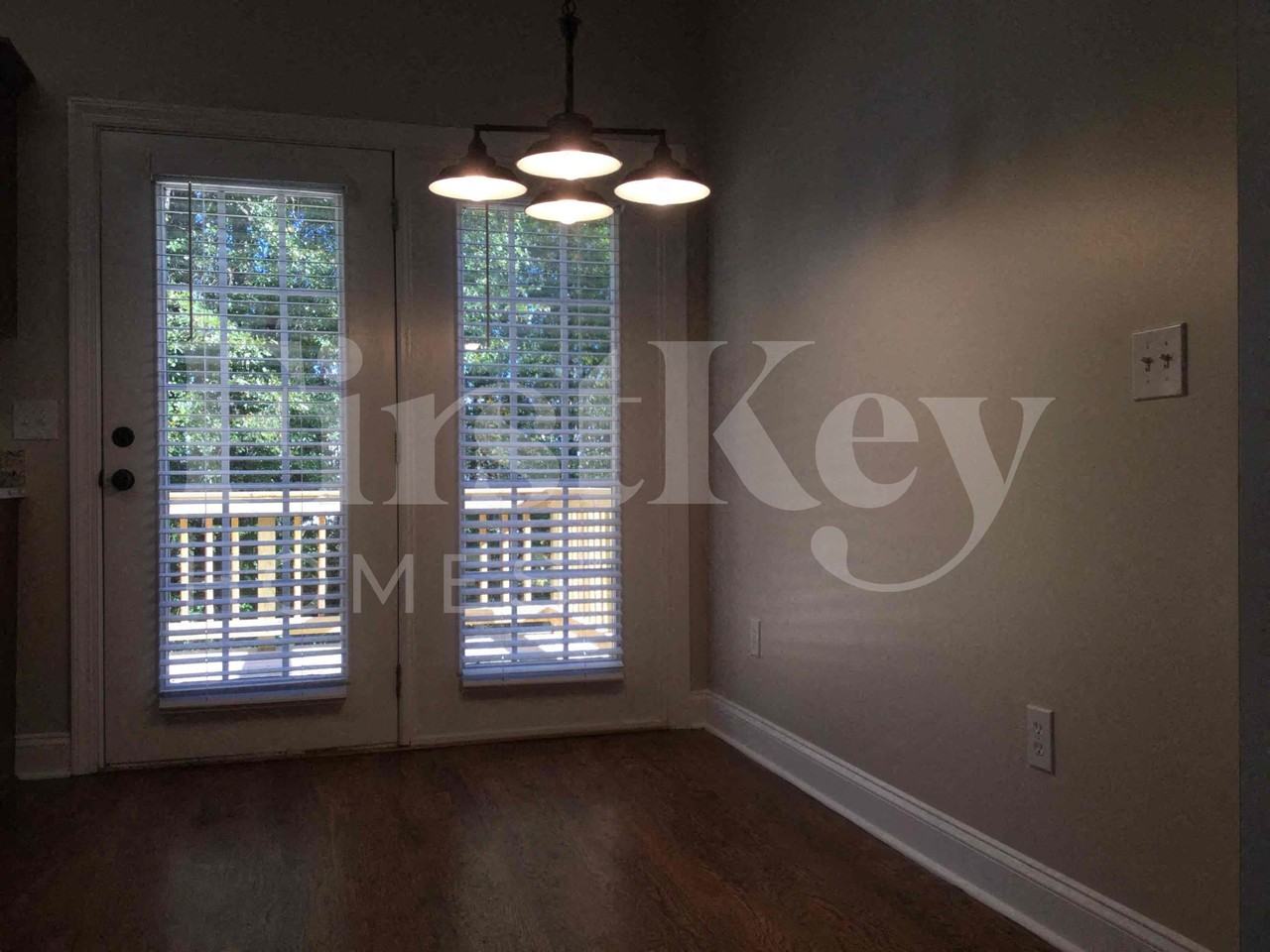 457 Riverglen Dr Nw - Photo 5 of 23