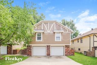 2700 Nw 4th St - Photo 1 of 1