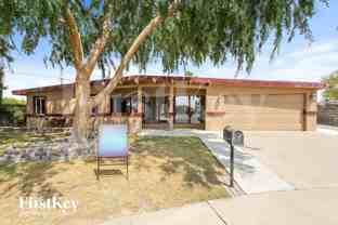 2028 W Schell Dr - Photo 1 of 1
