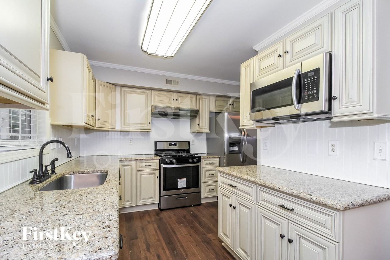 1785 Spring Path Trl - Photo 6 of 15
