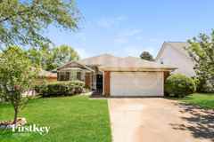 160 Lakeview Trl - Photo 1 of 1