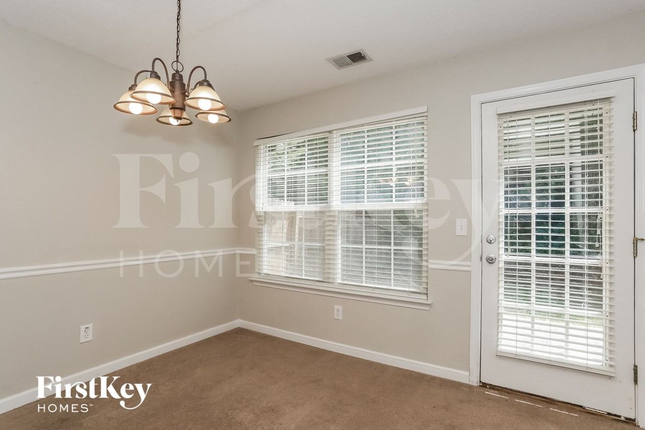 128 Watercress Ct - Photo 5 of 15