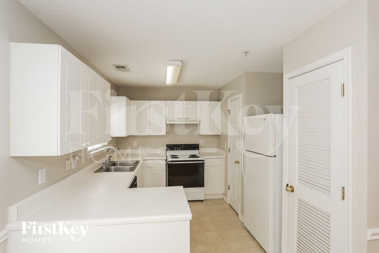 128 Watercress Ct - Photo 6 of 15