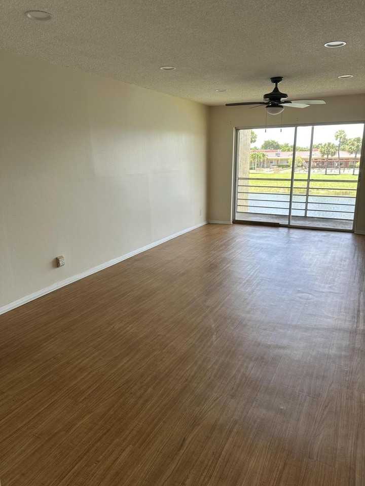 161 Lake Frances Dr #161 - Photo 6 of 23